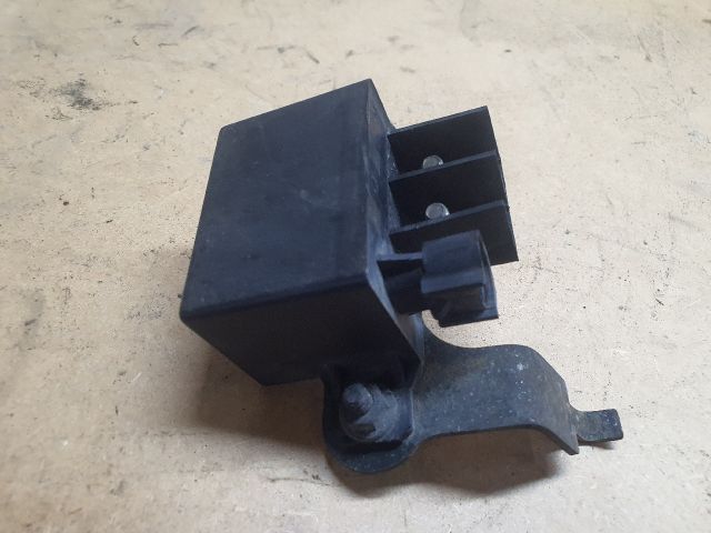 bontott MERCEDES-BENZ E-CLASS Relé