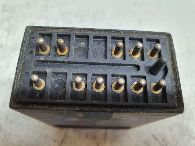 bontott MERCEDES-BENZ E-CLASS Relé