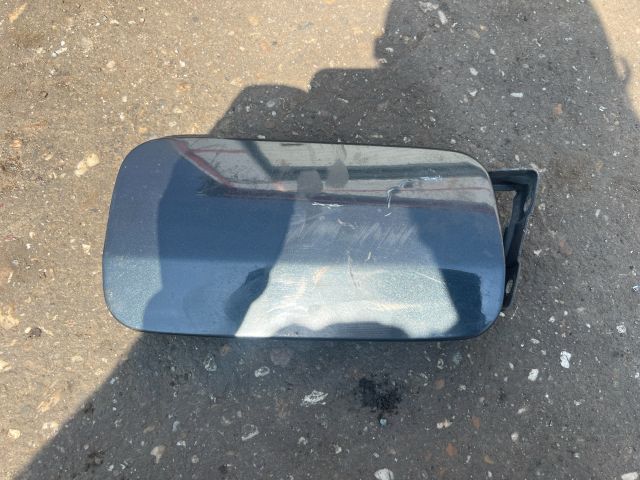 bontott MERCEDES-BENZ E-CLASS Tankajtó