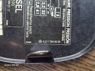 bontott MERCEDES-BENZ E-CLASS Tankajtó