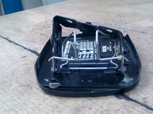 bontott MERCEDES-BENZ E-CLASS Tankajtó