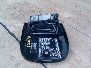 bontott MERCEDES-BENZ E-CLASS Tankajtó