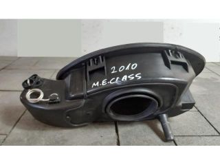 bontott MERCEDES-BENZ E-CLASS Tankajtó