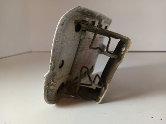 bontott MERCEDES-BENZ E-CLASS Tankajtó