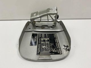 bontott MERCEDES-BENZ E-CLASS Tankajtó