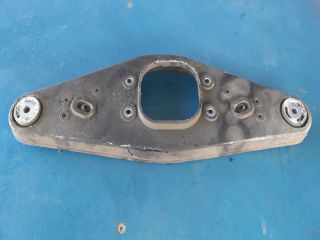 bontott MERCEDES-BENZ E-CLASS Tartó Bak