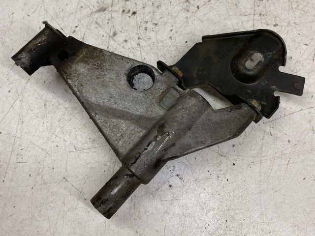 bontott MERCEDES-BENZ E-CLASS Tartó Bak