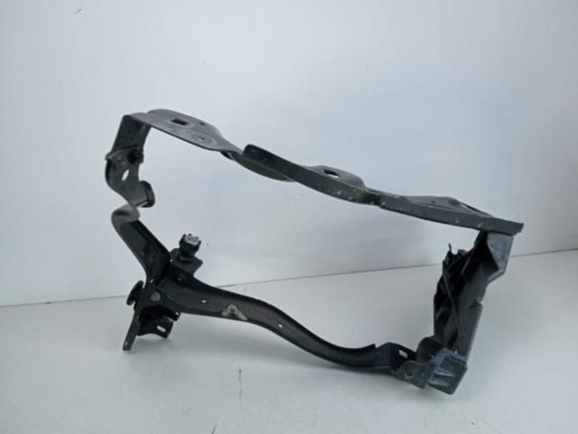 bontott MERCEDES-BENZ E-CLASS Tartó Bak