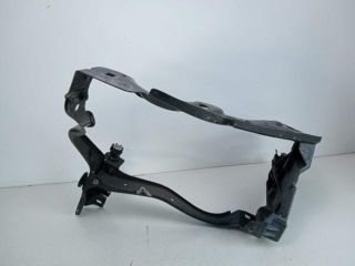 bontott MERCEDES-BENZ E-CLASS Tartó Bak