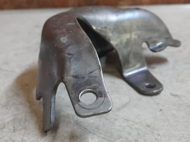 bontott MERCEDES-BENZ E-CLASS Tartó Bak