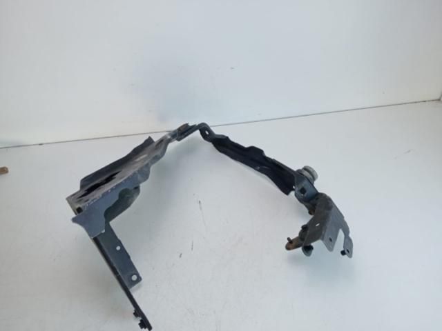 bontott MERCEDES-BENZ E-CLASS Tartó Bak