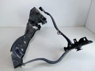 bontott MERCEDES-BENZ E-CLASS Tartó Bak