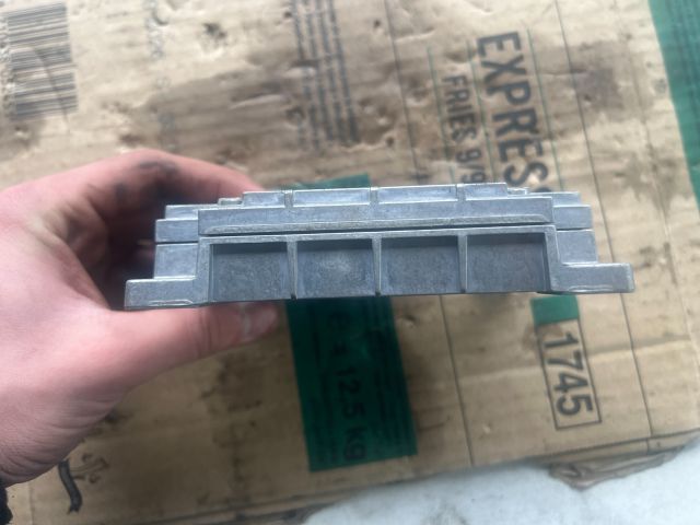 bontott MERCEDES-BENZ E-CLASS Telefon Elektronika