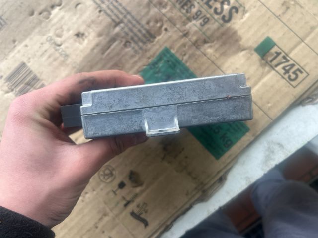 bontott MERCEDES-BENZ E-CLASS Telefon Elektronika