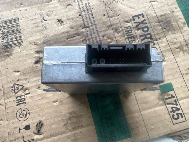 bontott MERCEDES-BENZ E-CLASS Telefon Elektronika