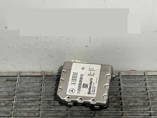 bontott MERCEDES-BENZ E-CLASS Tolatókamera