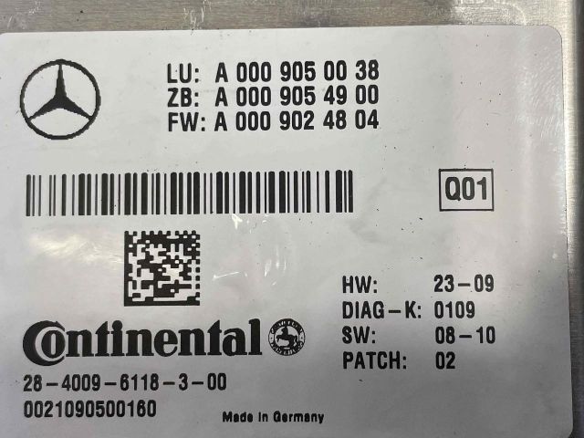 bontott MERCEDES-BENZ E-CLASS Tolatókamera