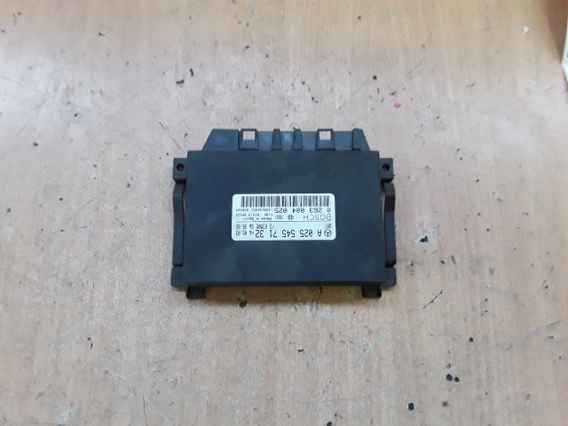 bontott MERCEDES-BENZ E-CLASS Tolatóradar Elektronika