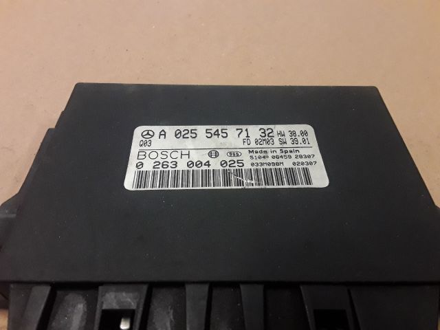 bontott MERCEDES-BENZ E-CLASS Tolatóradar Elektronika