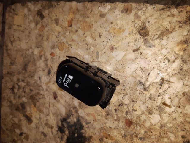 bontott MERCEDES-BENZ E-CLASS Tolatóradar Kapcsoló