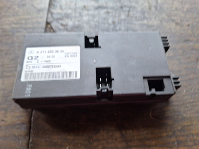 bontott MERCEDES-BENZ E-CLASS Ülés Elektronika