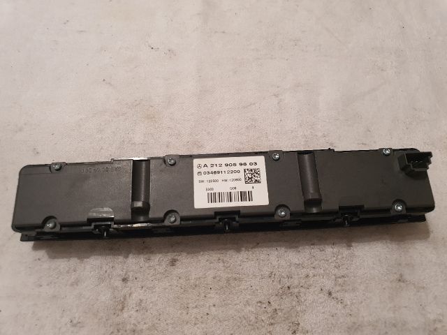 bontott MERCEDES-BENZ E-CLASS Ülésfűtés Kapcsoló Pár