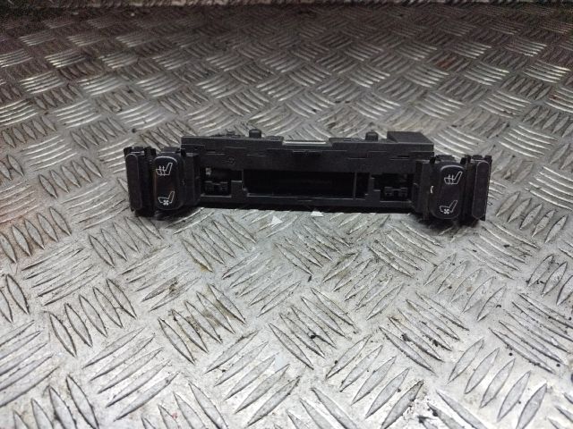 bontott MERCEDES-BENZ E-CLASS Ülésfűtés Kapcsoló Pár