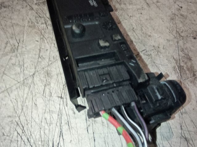 bontott MERCEDES-BENZ E-CLASS Ülésfűtés Kapcsoló Pár