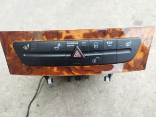 bontott MERCEDES-BENZ E-CLASS Ülésfűtés Kapcsoló Pár