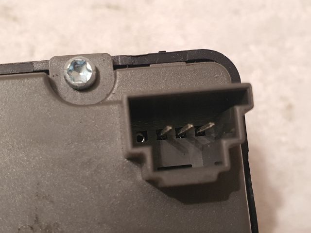 bontott MERCEDES-BENZ E-CLASS Ülésfűtés Kapcsoló Pár