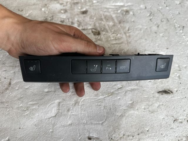 bontott MERCEDES-BENZ E-CLASS Ülésfűtés Vezérlő