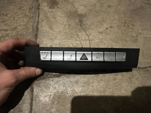 bontott MERCEDES-BENZ E-CLASS Ülésfűtés Vezérlő