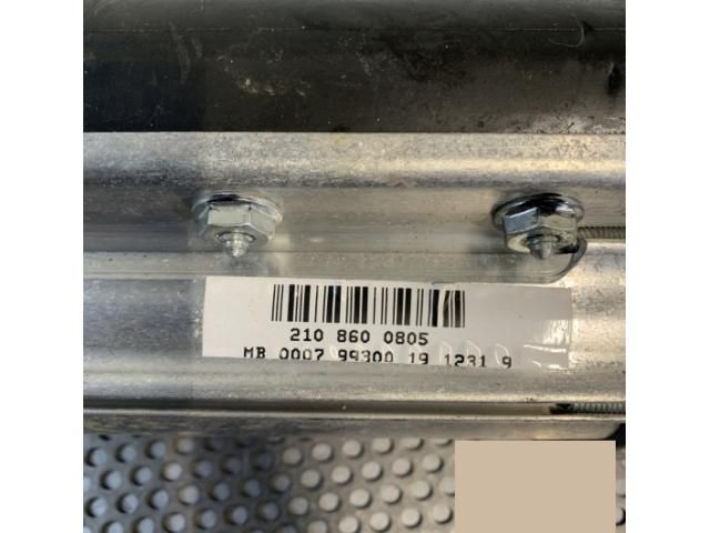 bontott MERCEDES-BENZ E-CLASS Utasoldali Légzsák