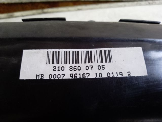 bontott MERCEDES-BENZ E-CLASS Utasoldali Légzsák