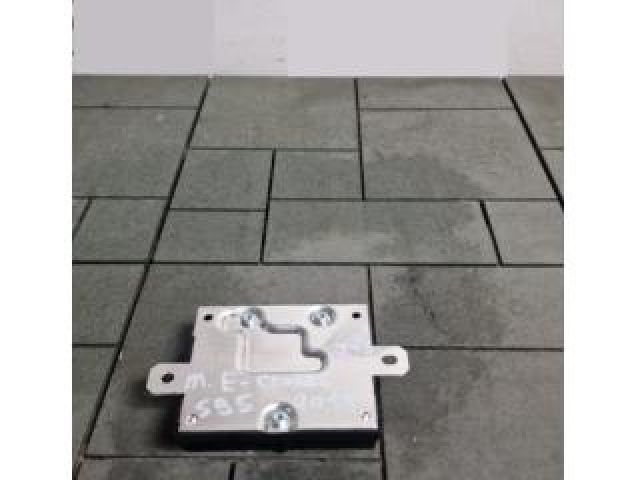 bontott MERCEDES-BENZ E-CLASS Üzemanyag Befecskendező Vezérlő