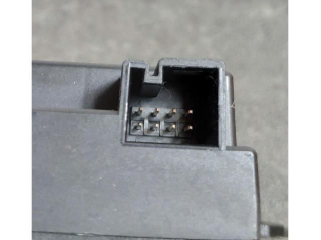 bontott MERCEDES-BENZ E-CLASS Üzemanyag Befecskendező Vezérlő