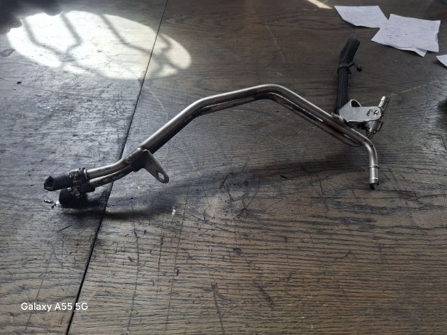 bontott MERCEDES-BENZ E-CLASS Üzemanyagcső