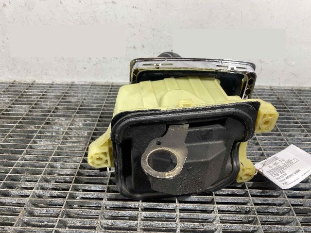 bontott MERCEDES-BENZ E-CLASS Váltógomb