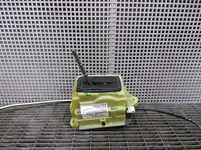 bontott MERCEDES-BENZ E-CLASS Váltógomb