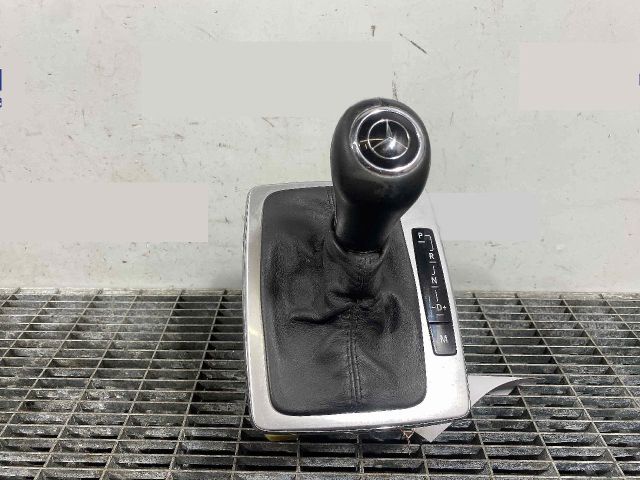 bontott MERCEDES-BENZ E-CLASS Váltógomb