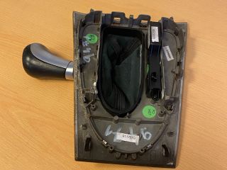 bontott MERCEDES-BENZ E-CLASS Váltógomb