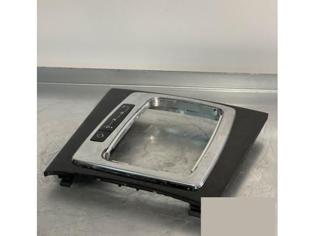 bontott MERCEDES-BENZ E-CLASS Váltókar Keret