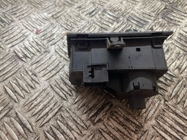 bontott MERCEDES-BENZ E-CLASS Világítás Kapcsoló