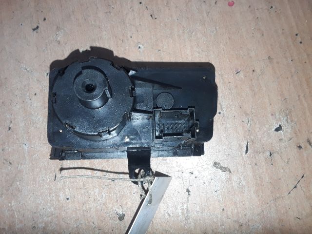 bontott MERCEDES-BENZ E-CLASS Világítás Kapcsoló