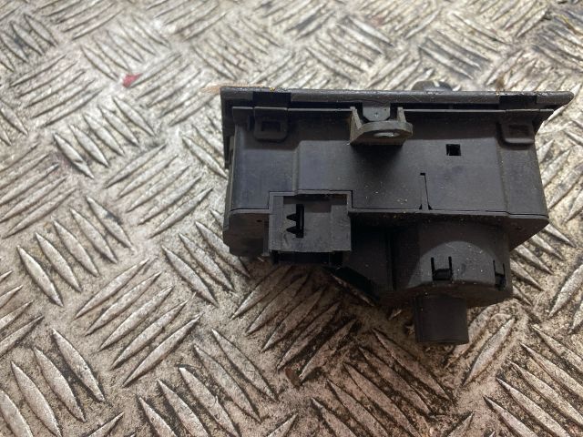 bontott MERCEDES-BENZ E-CLASS Világítás Kapcsoló