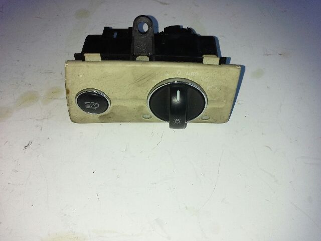 bontott MERCEDES-BENZ E-CLASS Világítás Kapcsoló