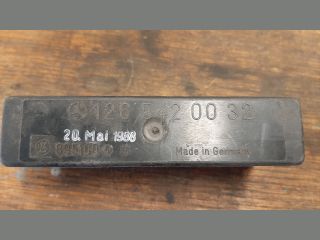 bontott MERCEDES-BENZ E-CLASS Világítás Relé