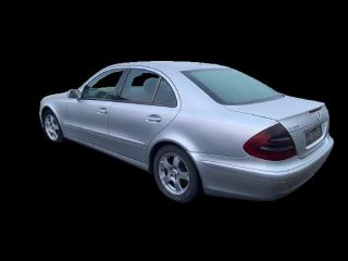 bontott MERCEDES-BENZ E-CLASS Vízhűtő Radiátor Tartó