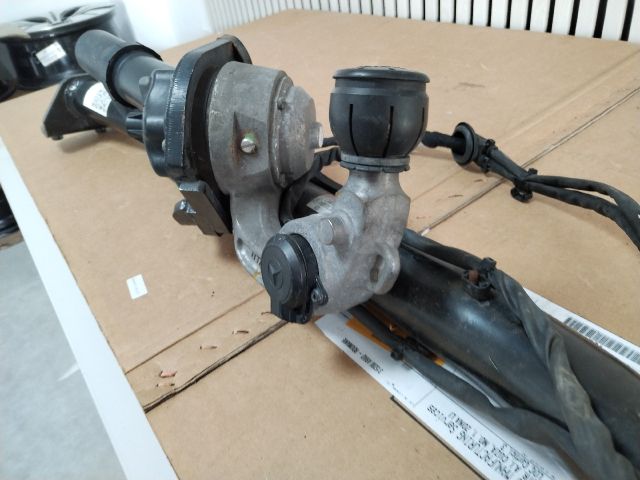 bontott MERCEDES-BENZ E-CLASS Vonóhorog