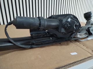 bontott MERCEDES-BENZ E-CLASS Vonóhorog